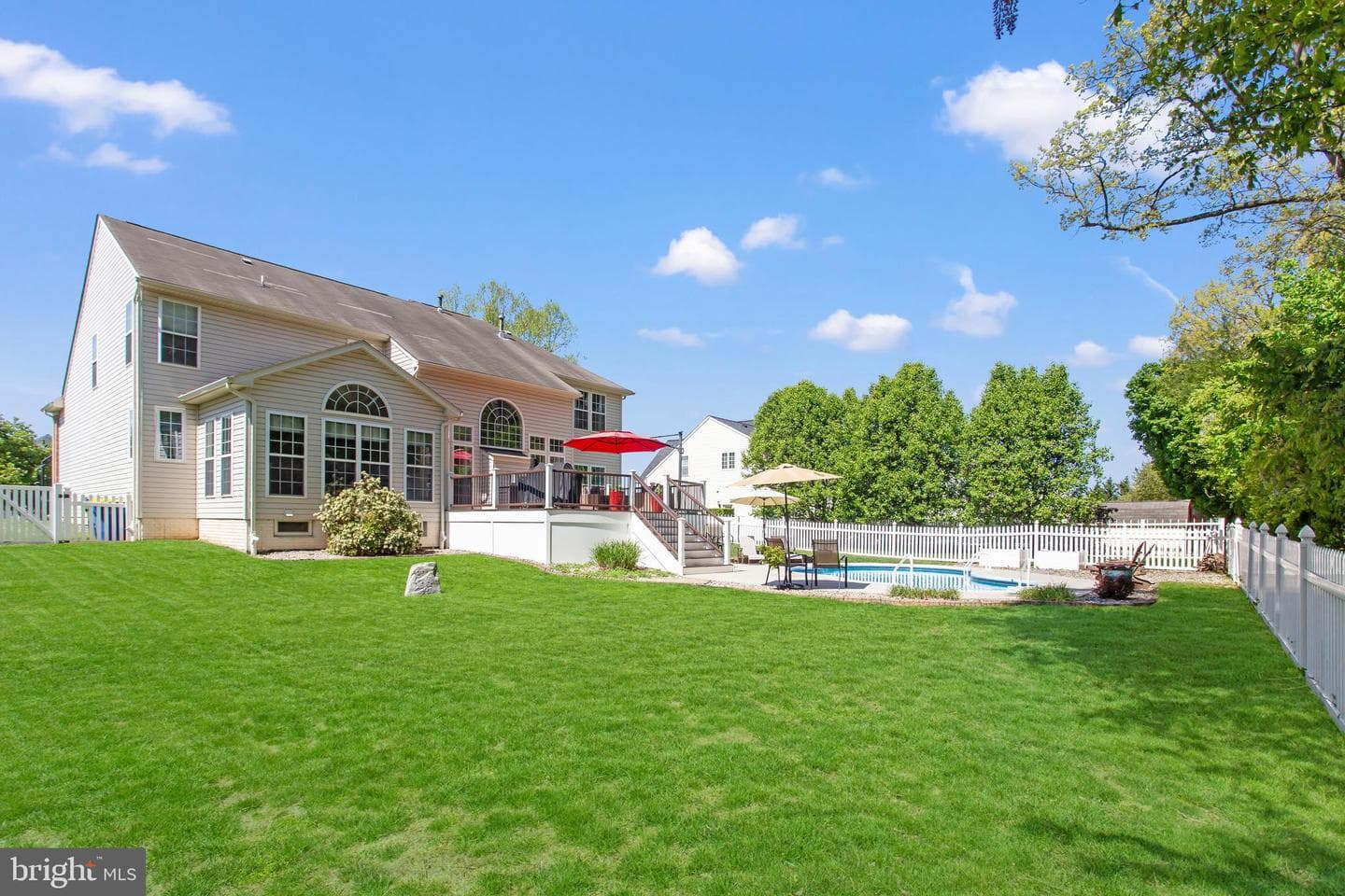 38 Firmin Way photo 55