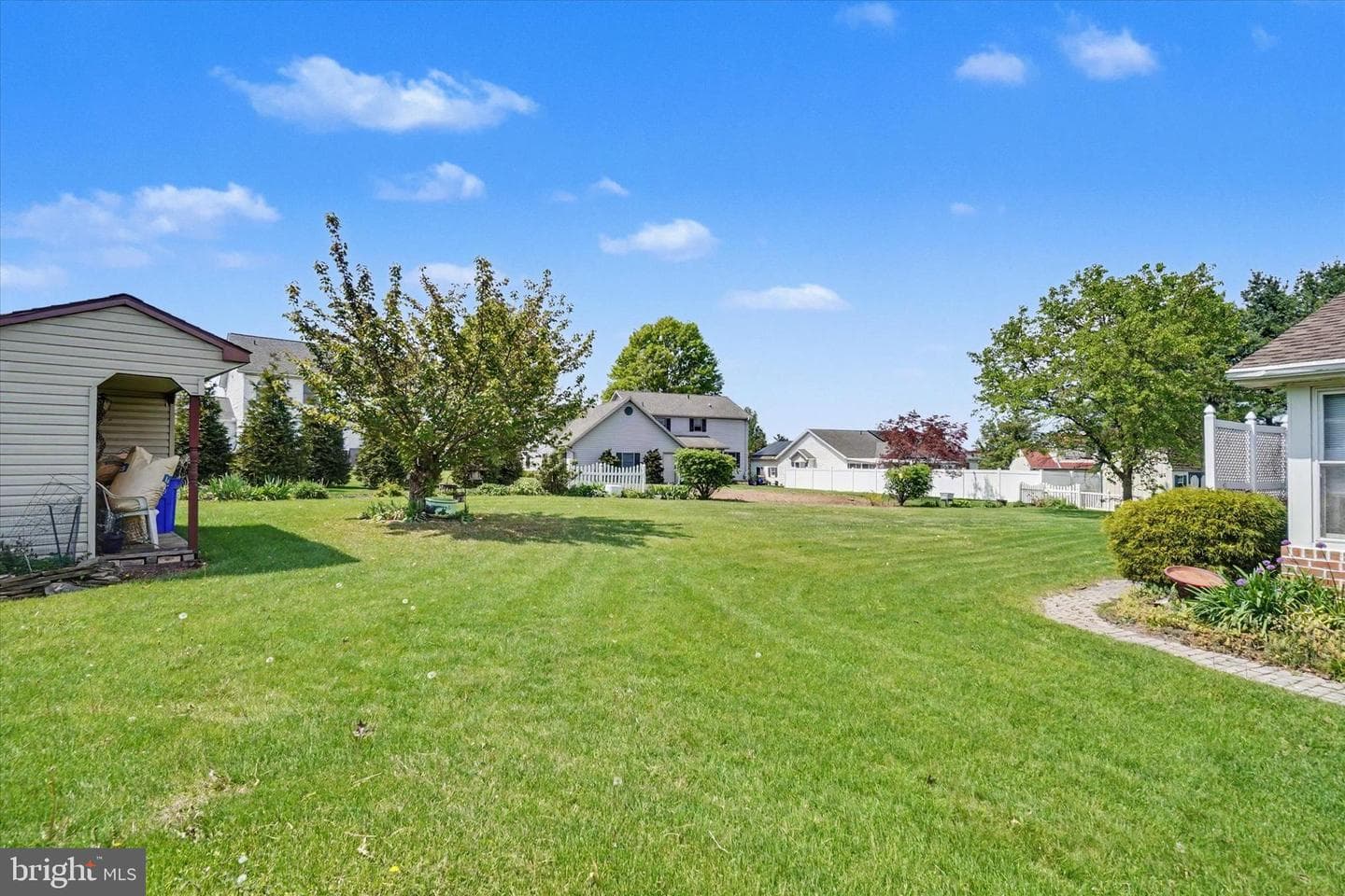 1842 Walnut Bottom Road photo 3
