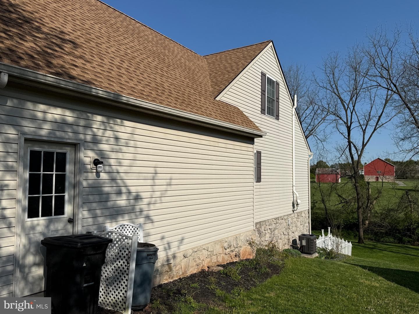 126 Cranbrook Drive photo 3