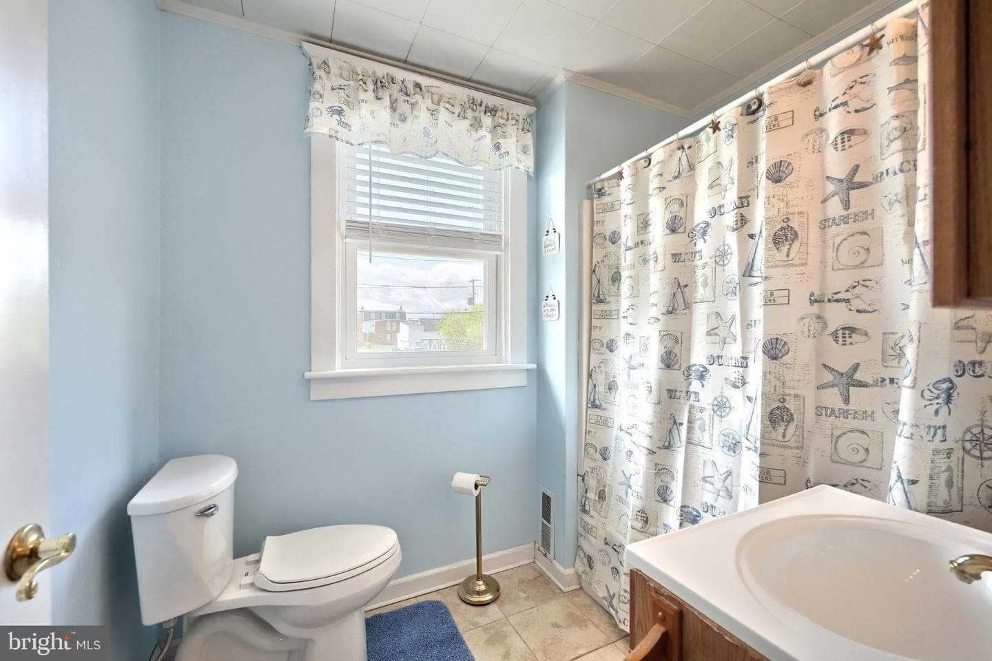 1616 W Philadelphia Street photo 22