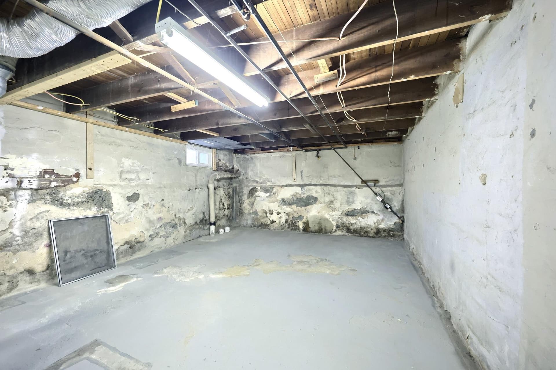 1616 W Philadelphia Street photo 33