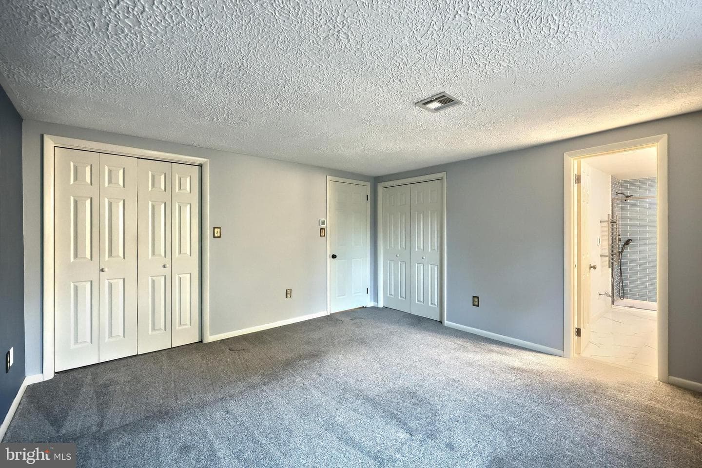 2505 Hepplewhite Drive photo 33