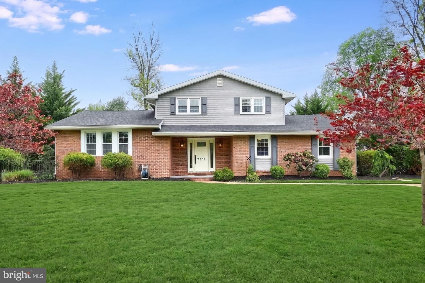 2505 Hepplewhite Drive photo 8