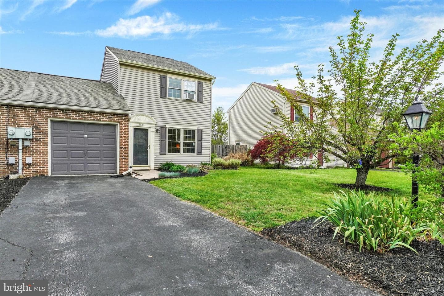 3419 Glen Hollow Drive photo 3