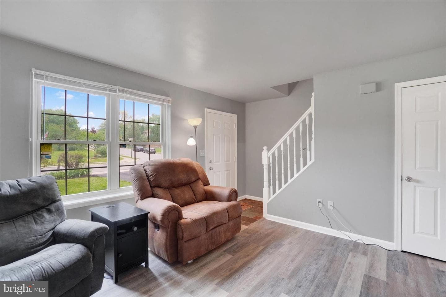 3419 Glen Hollow Drive photo 5