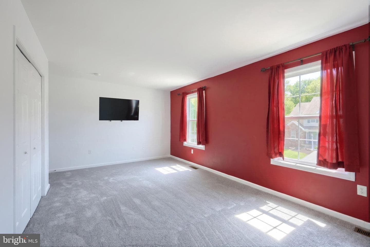 14 Barberry Court photo 24