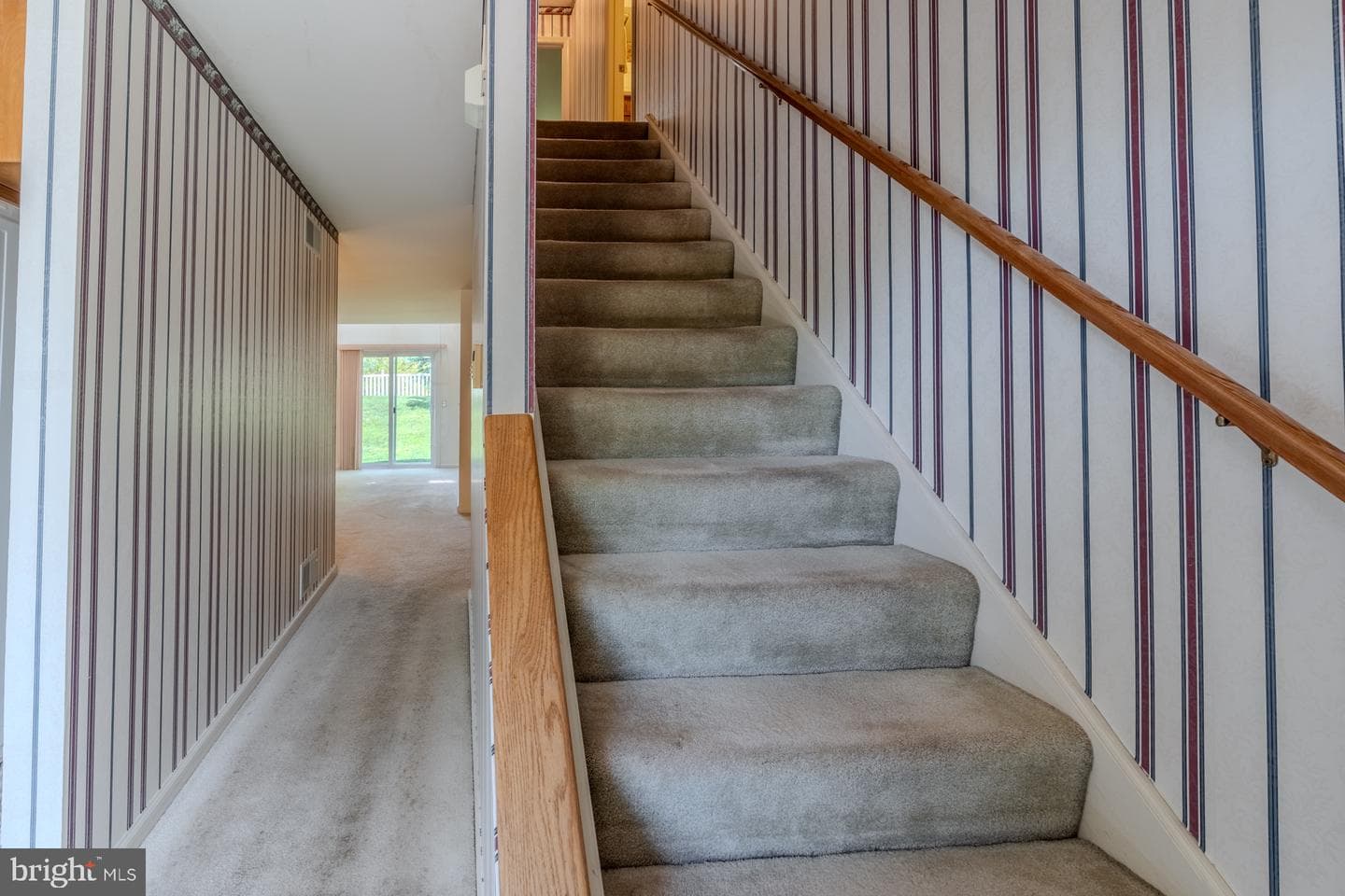 305 Stonegate Road photo 23