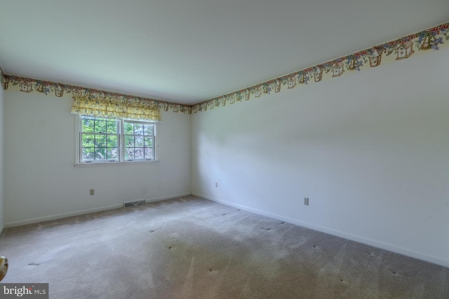 305 Stonegate Road photo 27