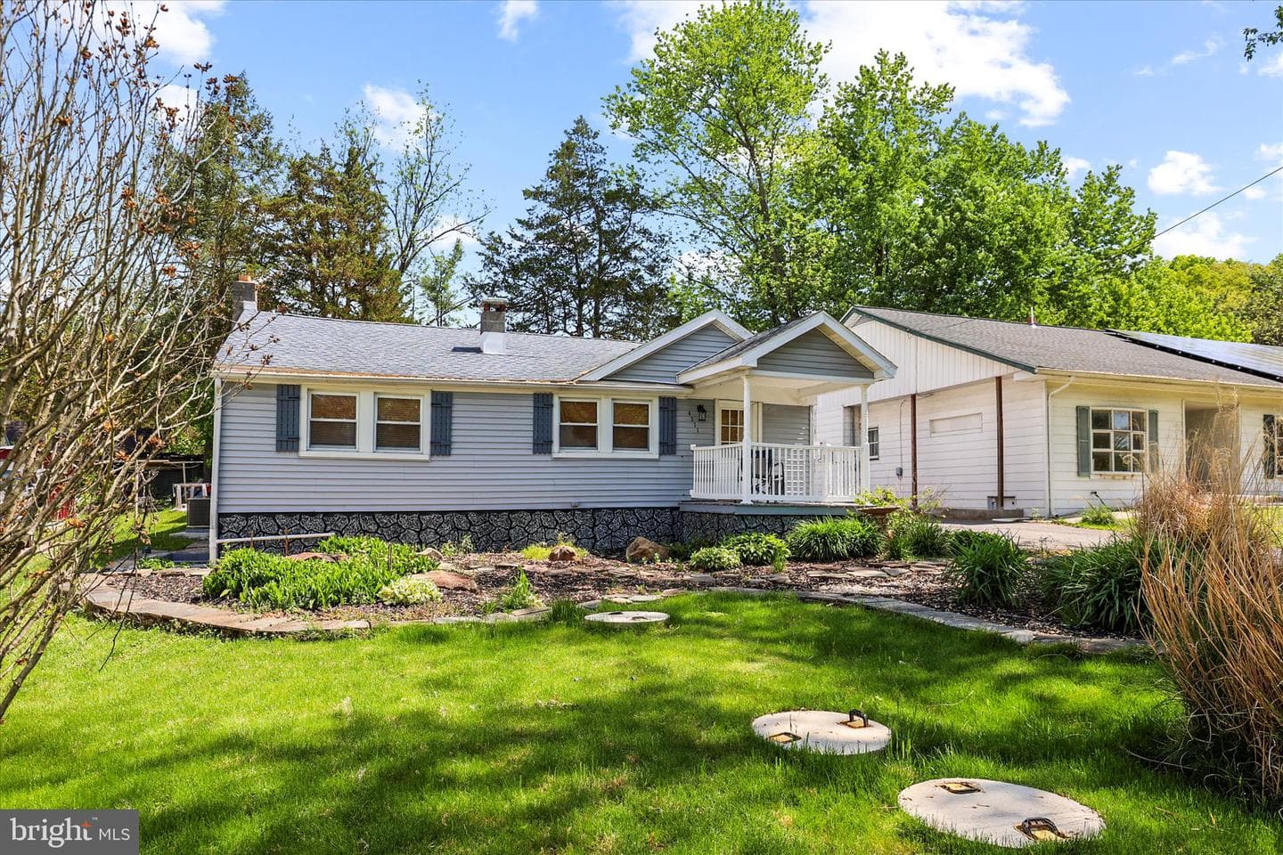 4211 Conewago Road photo 2
