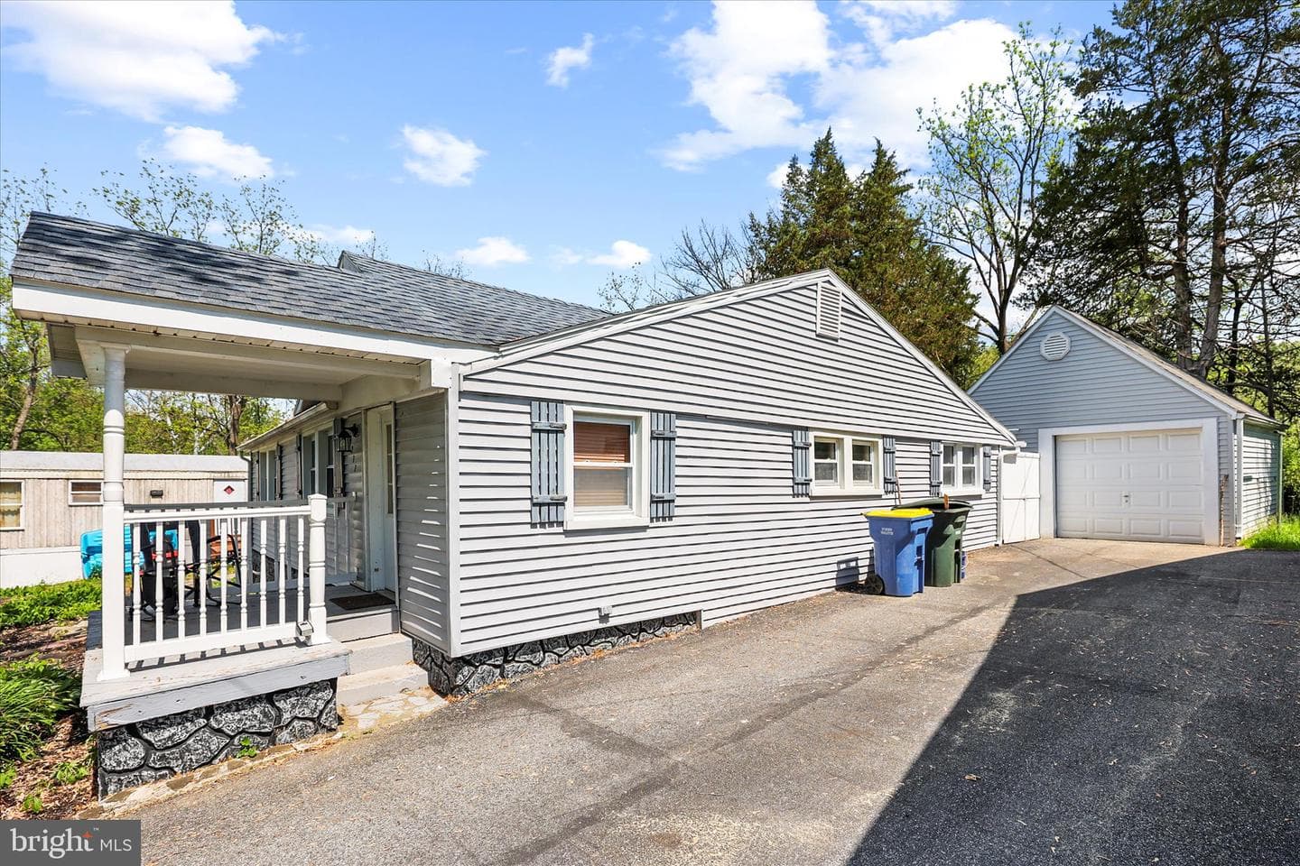 4211 Conewago Road photo 5