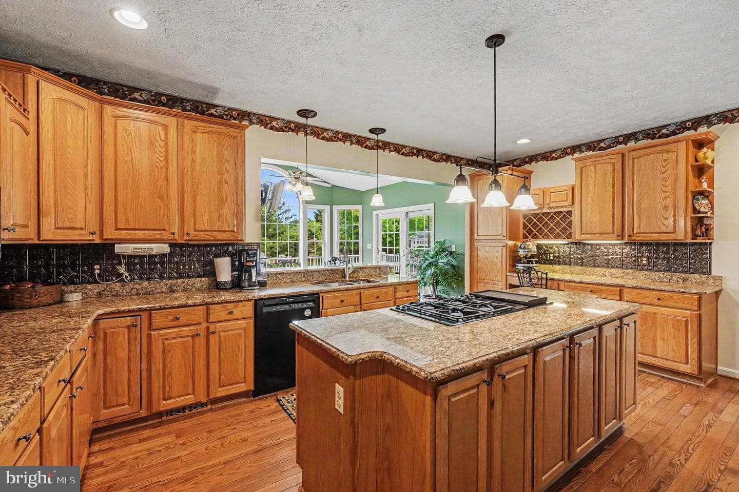 913 Bridgeton Road photo 16