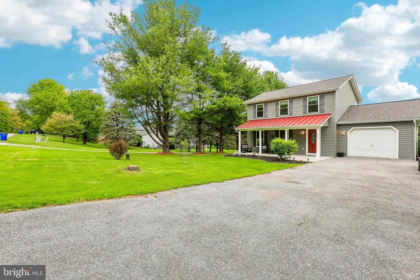 440 Valley View Drive photo 3