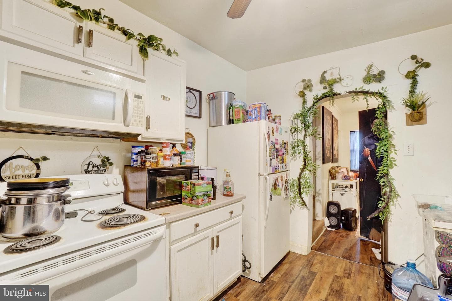 729 E Clarke Avenue photo 7