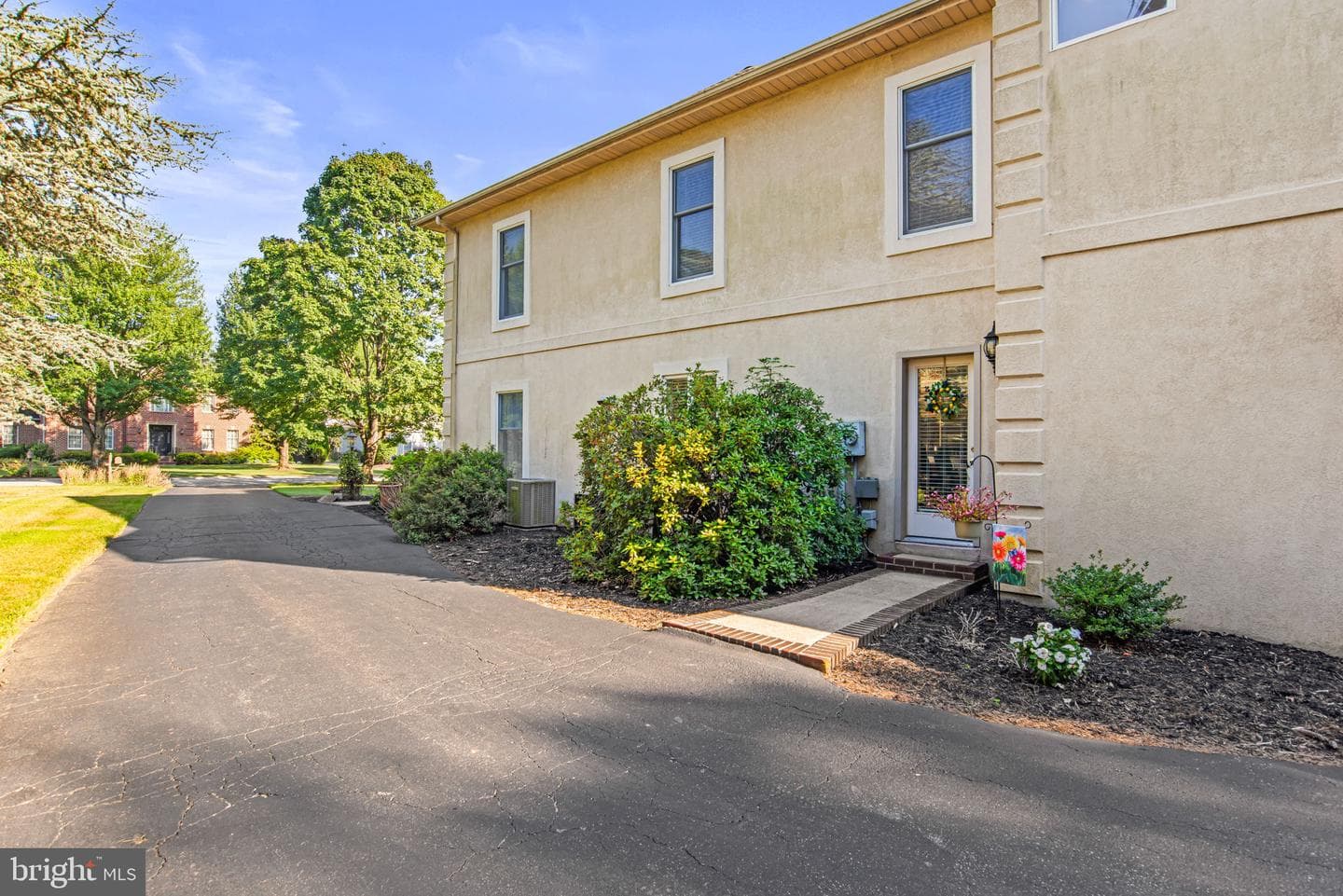 1055 Wetherburn Drive photo 52