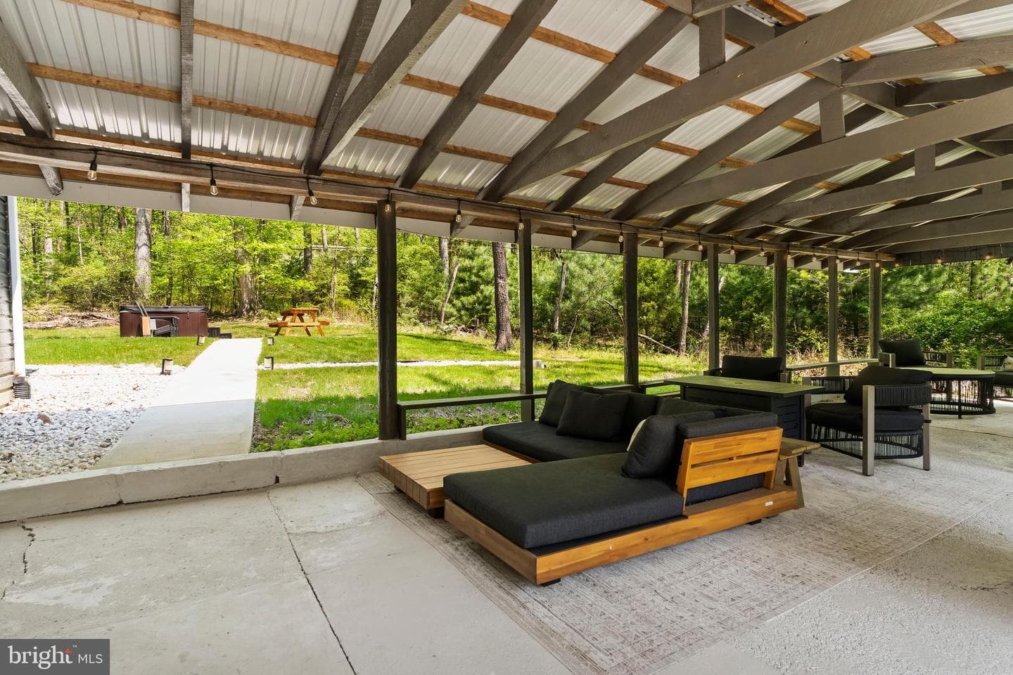 1134 S Mountain Road photo 37