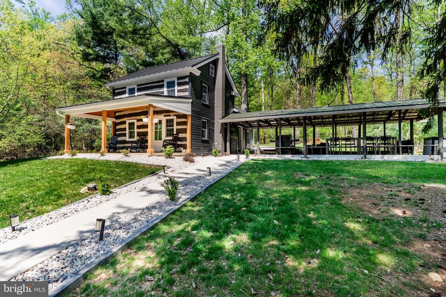 1134 S Mountain Road photo 4