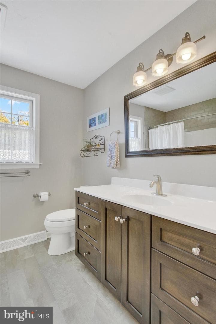 2474 Meetinghouse Road photo 29