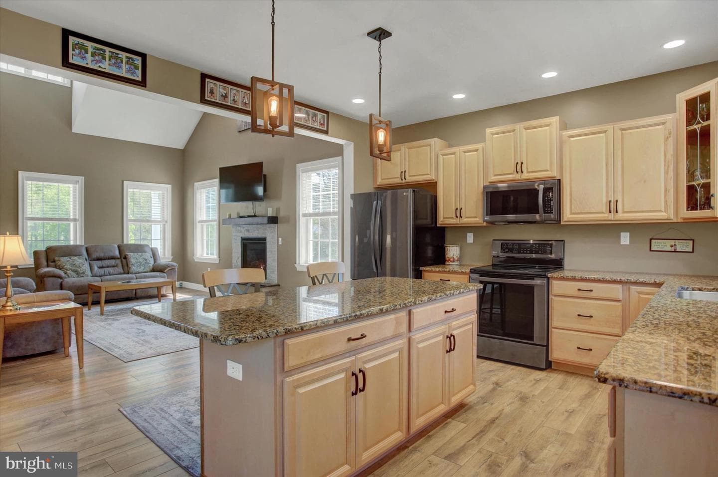 670 Zeigler Road photo 18