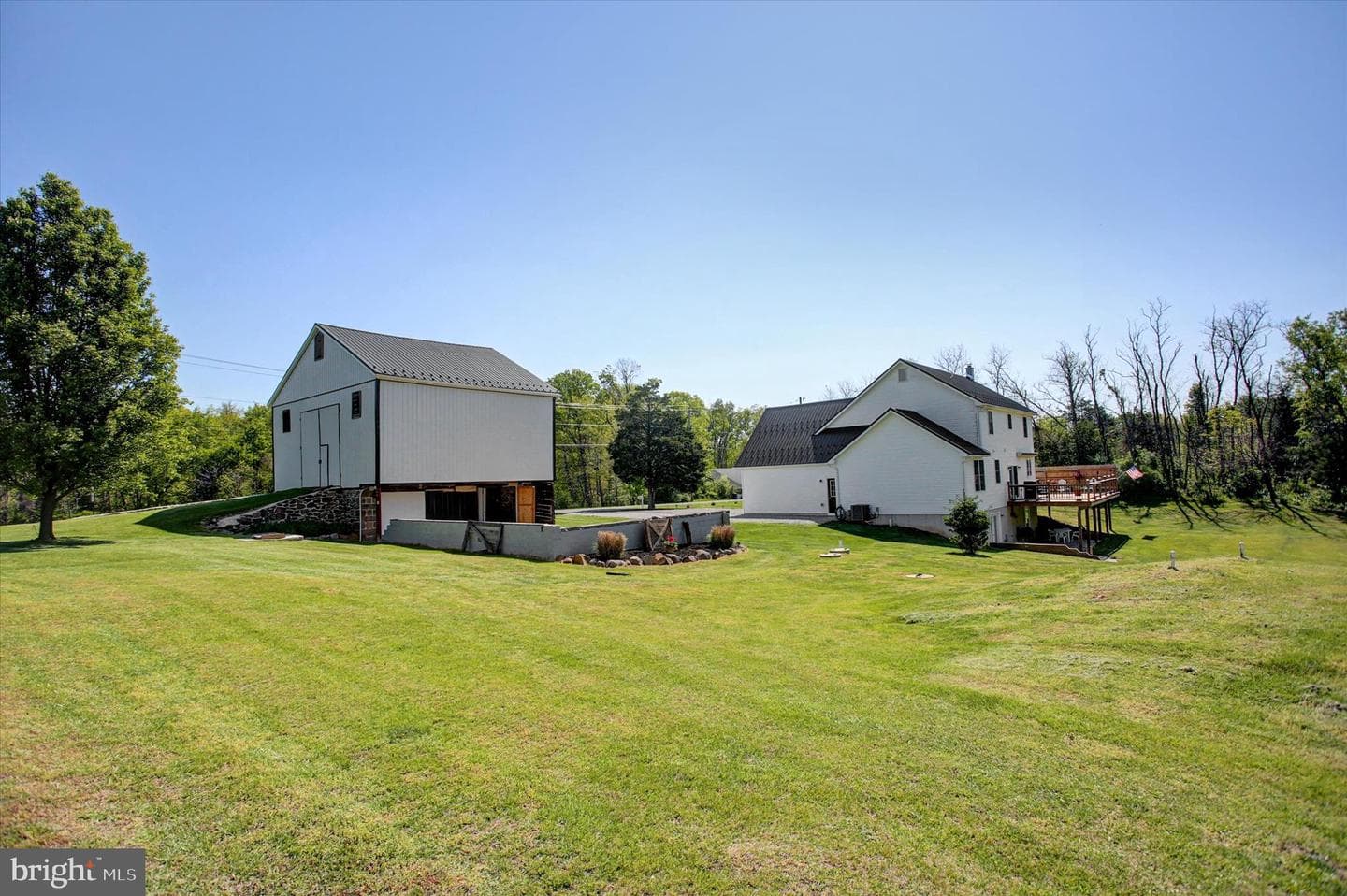 670 Zeigler Road photo 4