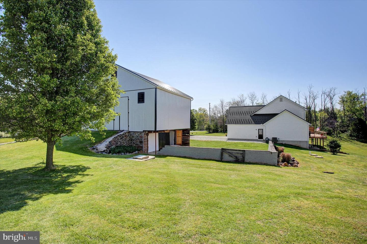 670 Zeigler Road photo 56