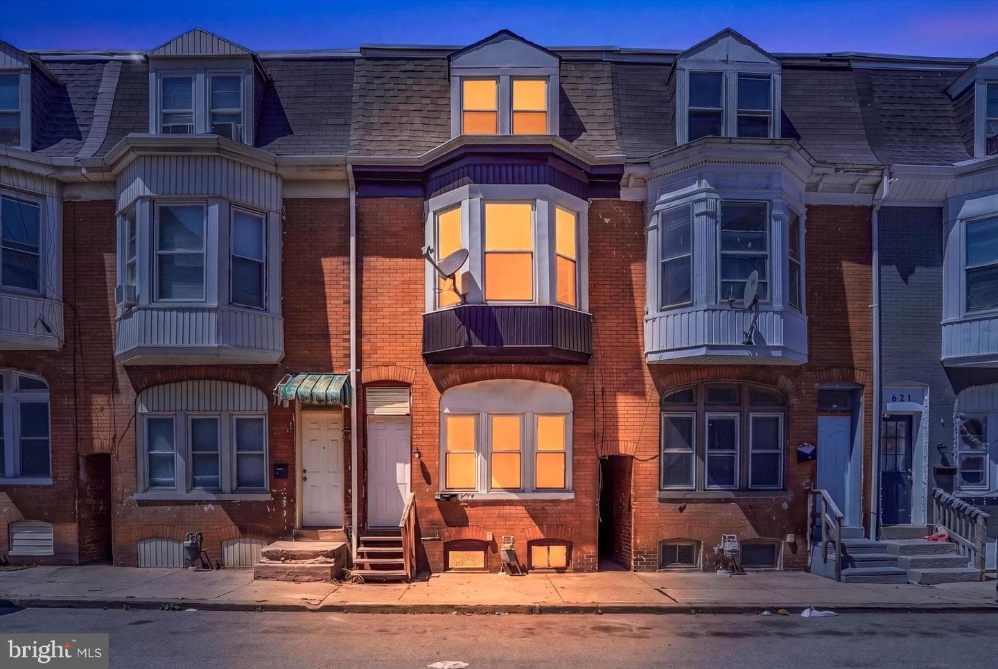 625 Lincoln Street photo 2