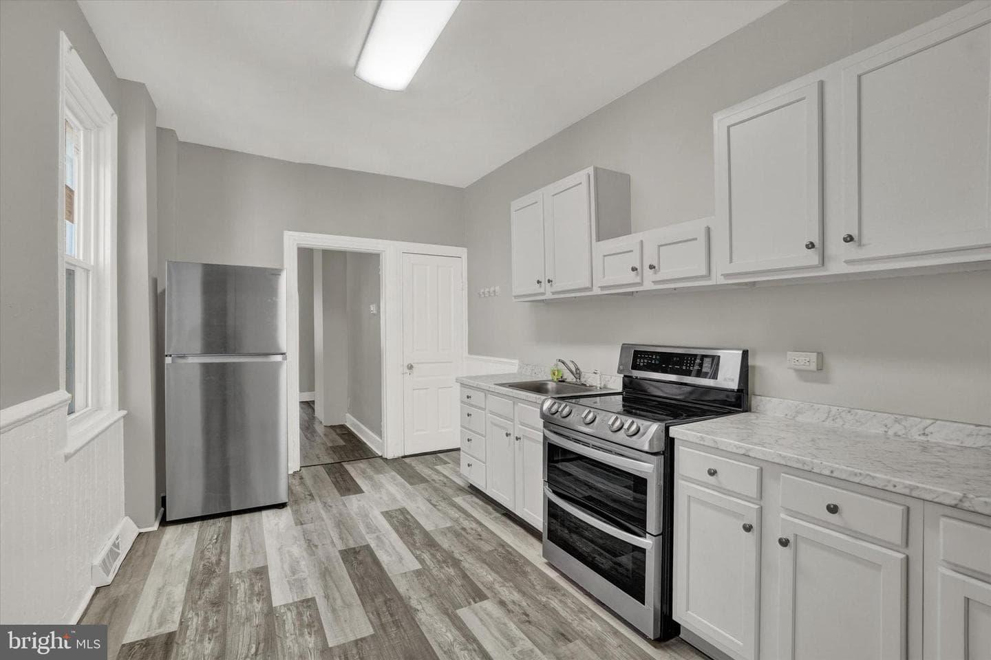 625 Lincoln Street photo 9