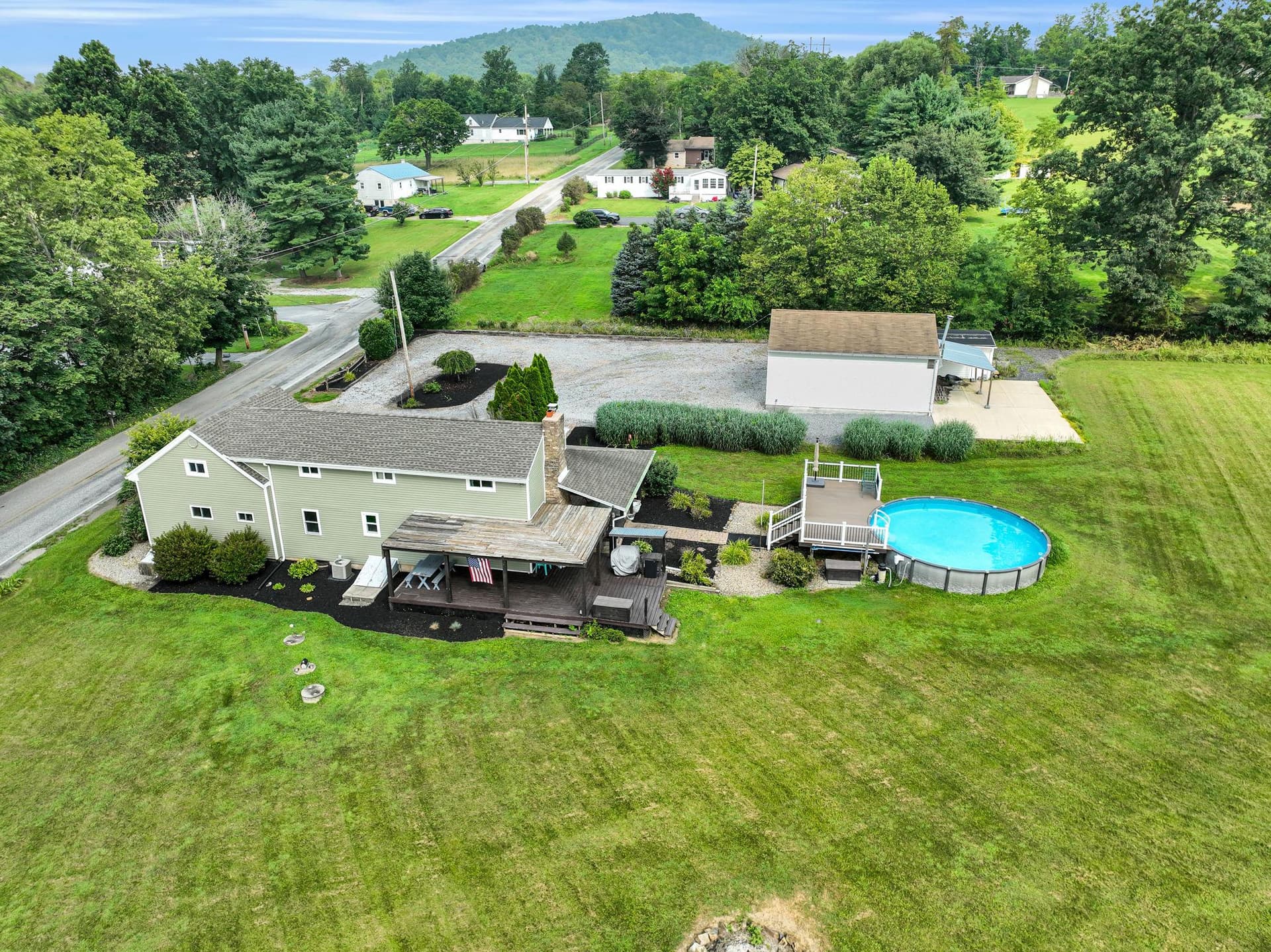 465 Mt Airy Road photo 25