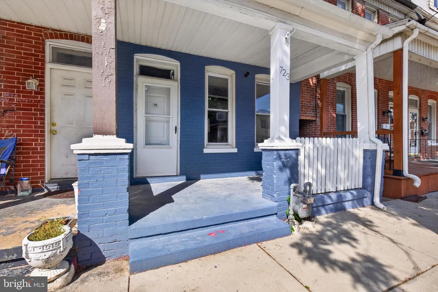 723 Manchester Street photo 24