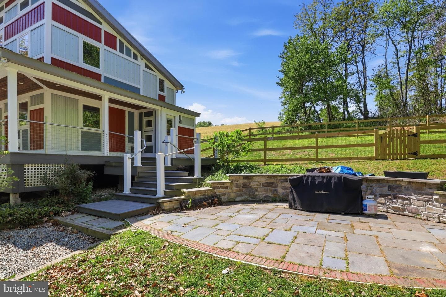 293 Grove Road photo 25