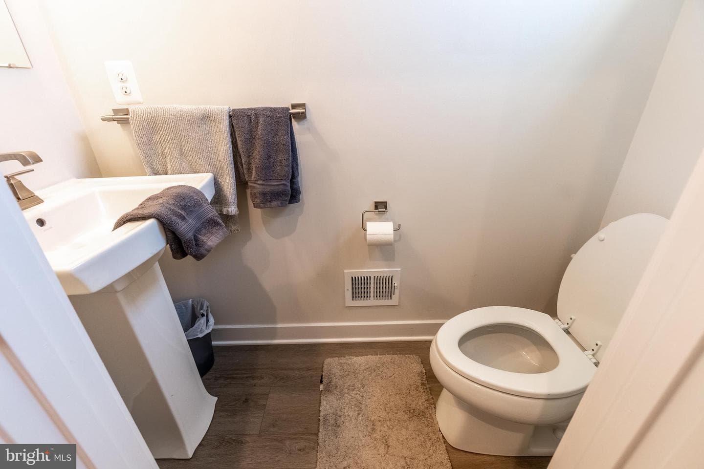 49 Winifred Drive photo 12