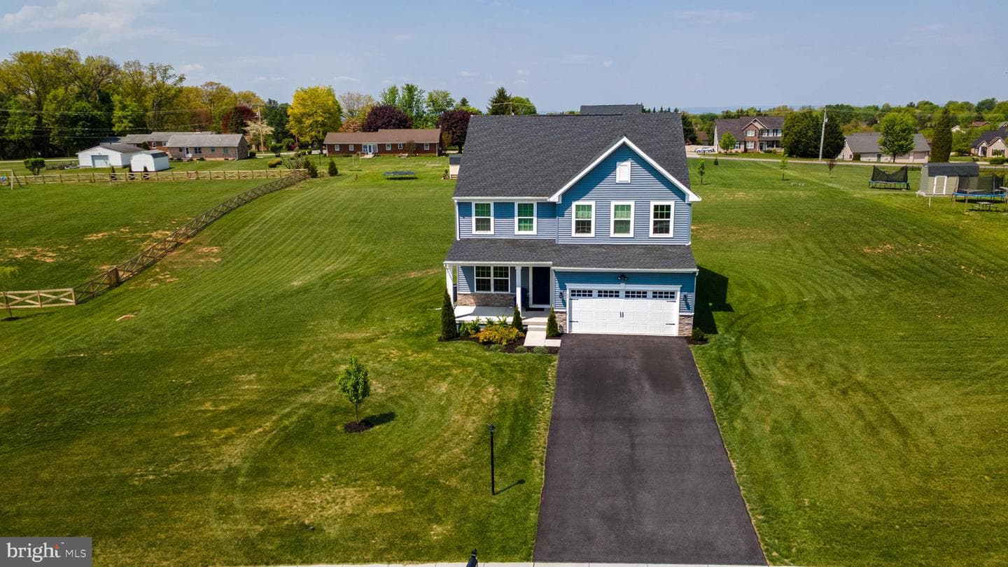 49 Winifred Drive photo 32