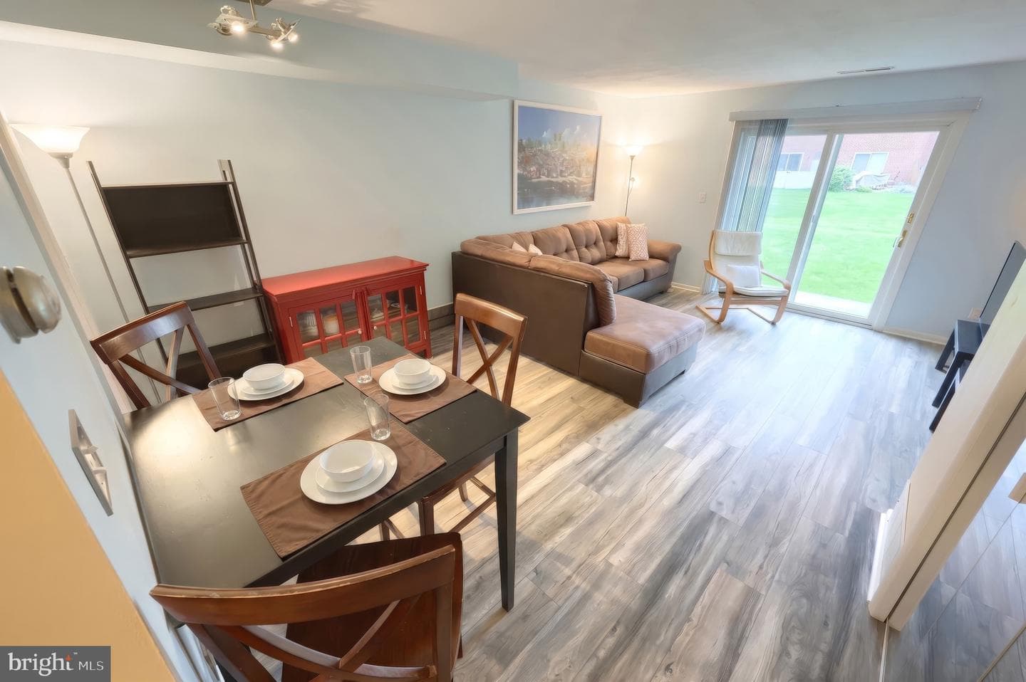 793 Hardwick Place photo 8