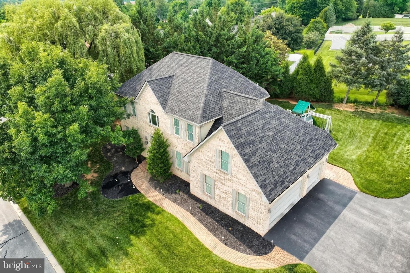 1124 Sarazen Way, York
