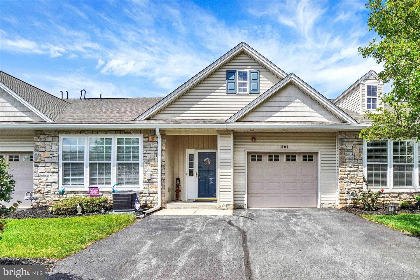 1007 S Marshview Road #1007 photo 1