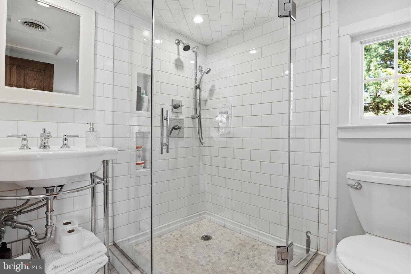 1689 Tolna Junction Lane photo 35