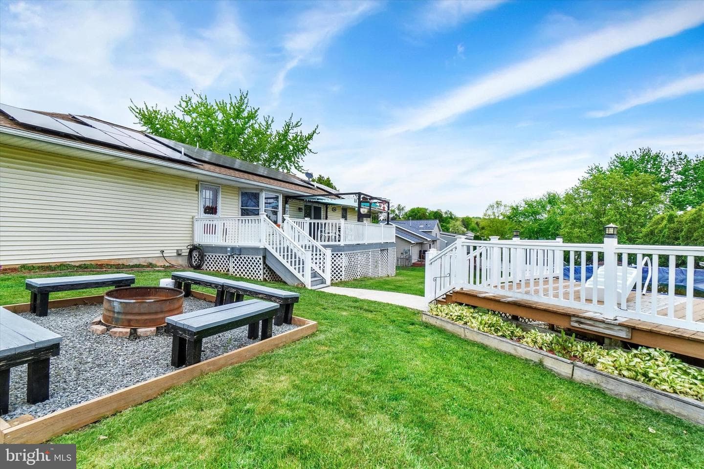 213 Lartry Drive photo 23