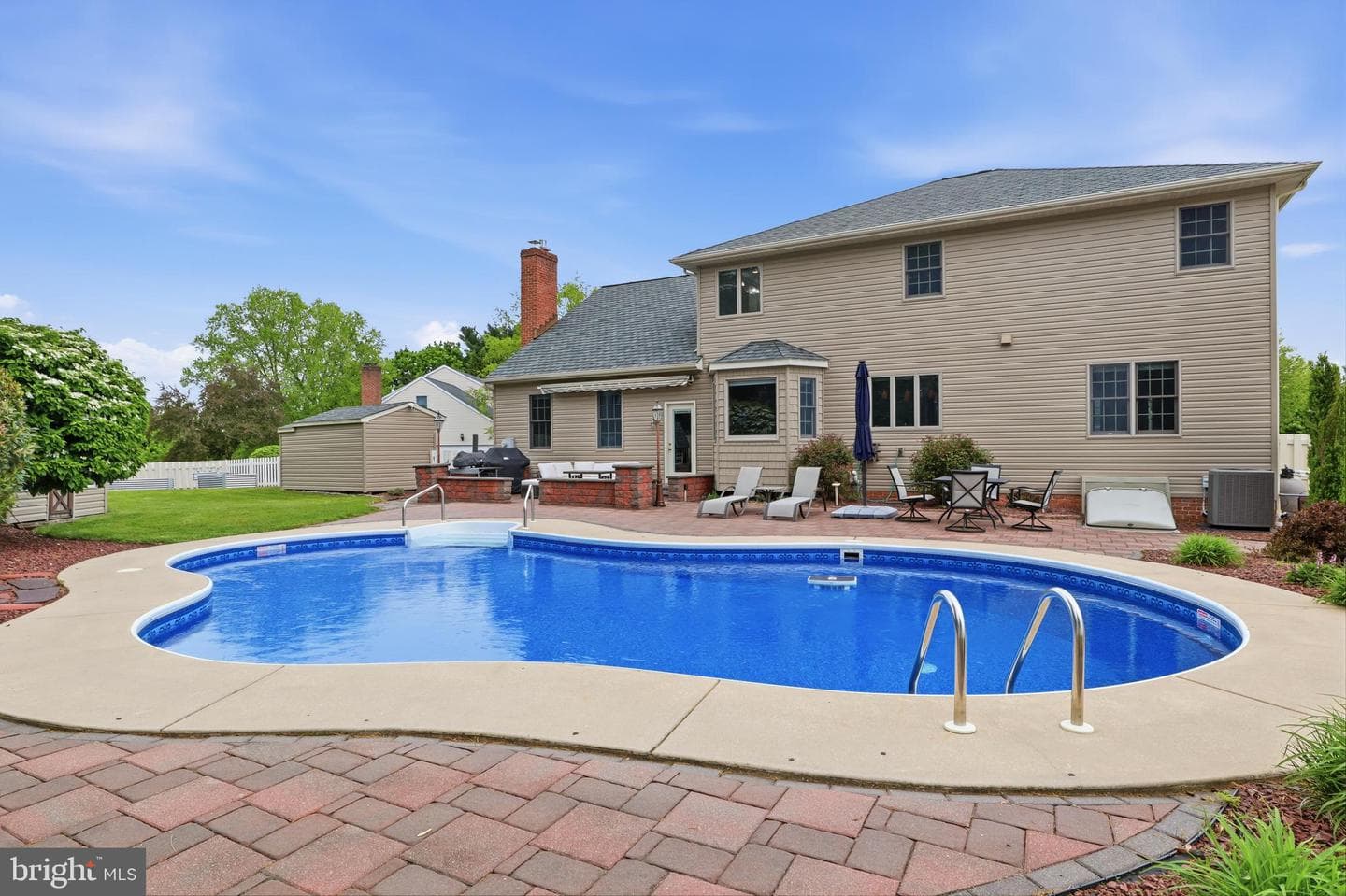 1335 Murifield Drive photo 10