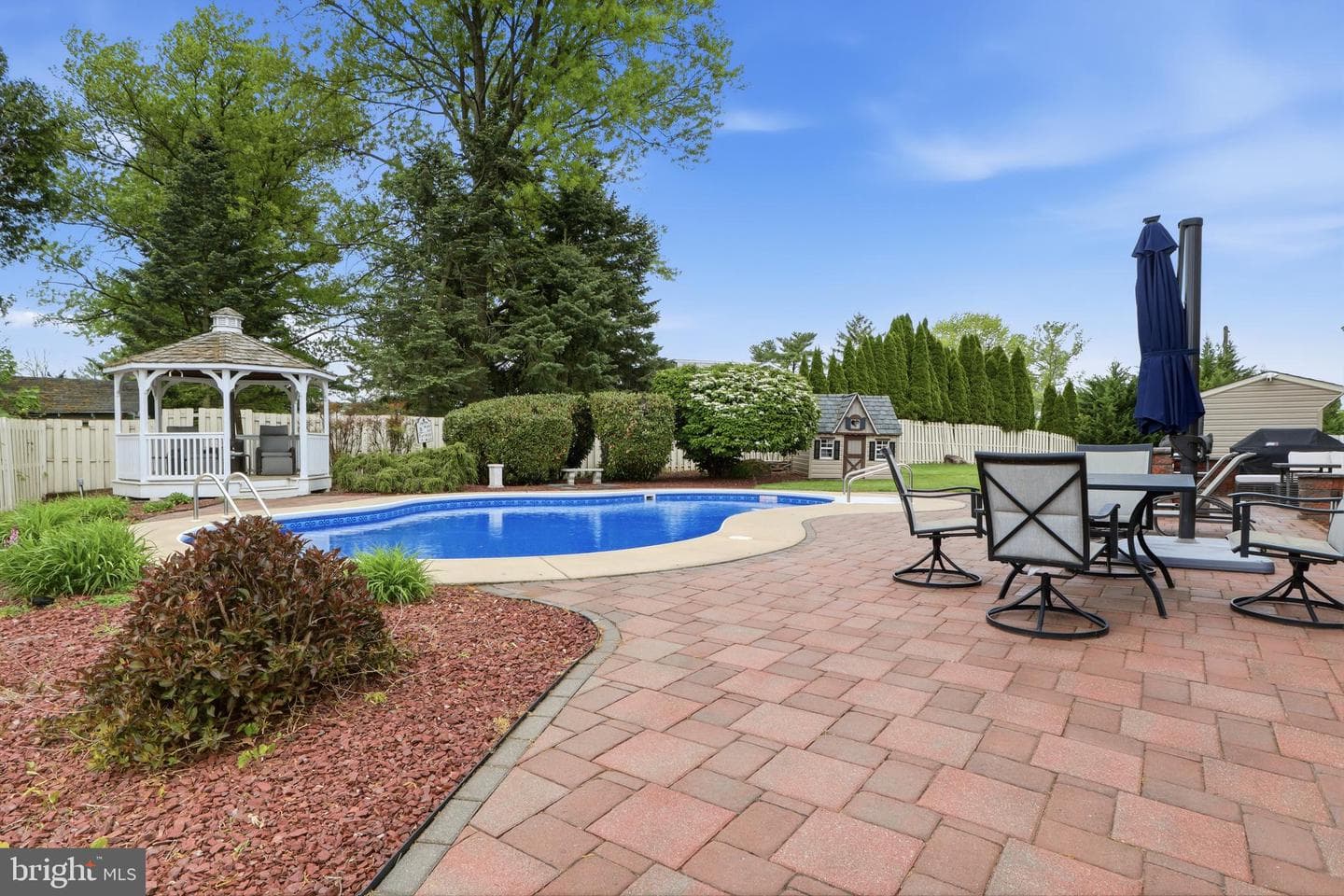 1335 Murifield Drive photo 64
