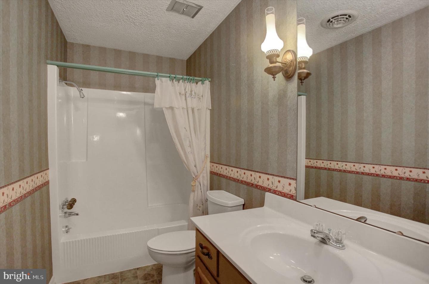 3501 Colonial Road photo 23