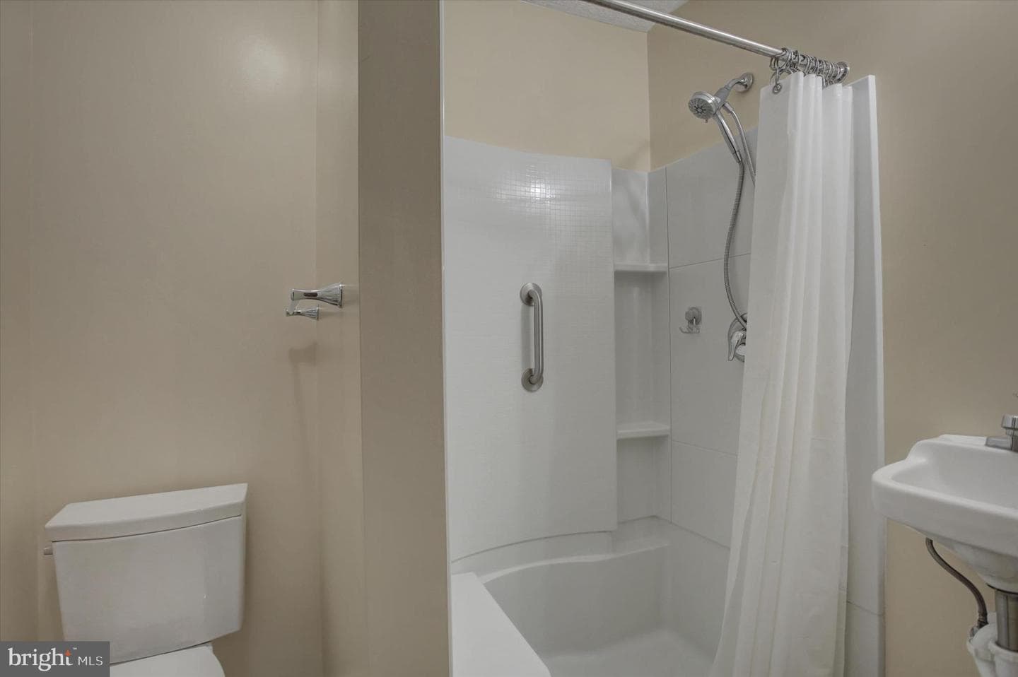 3501 Colonial Road photo 30