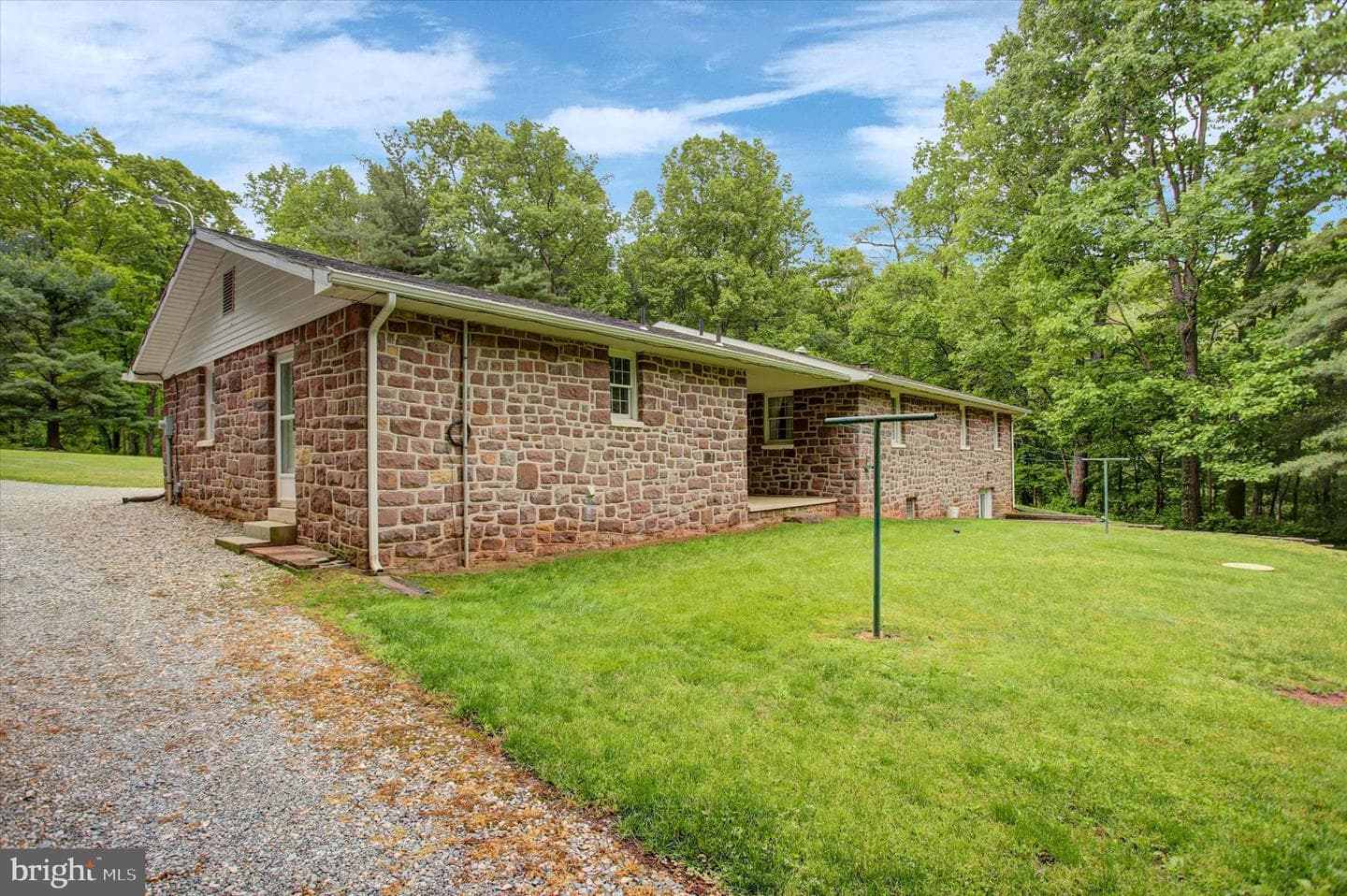 3501 Colonial Road photo 44