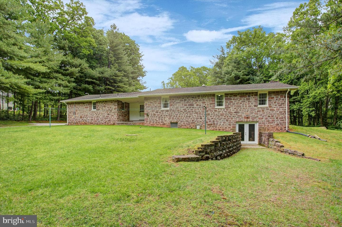 3501 Colonial Road photo 7
