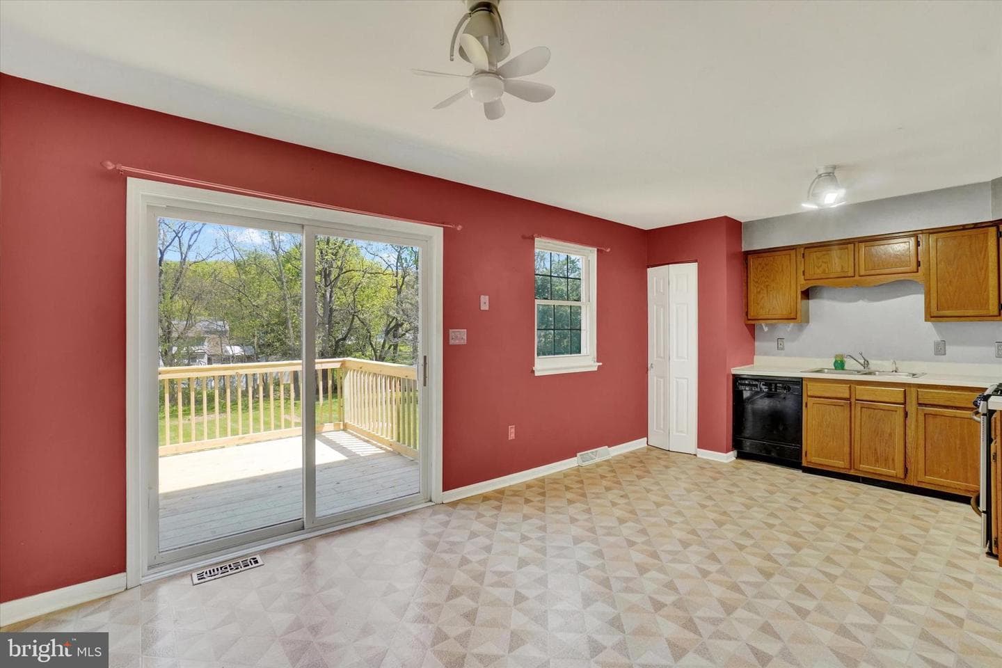 1911 Pin Oak Drive #4 photo 9