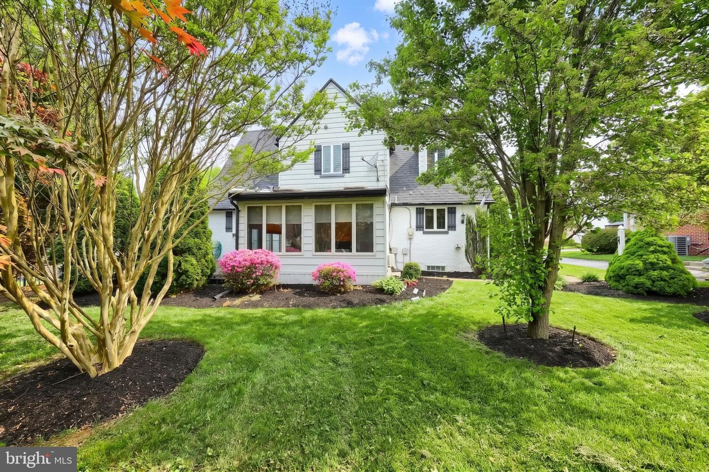 824 Grandview Road photo 8