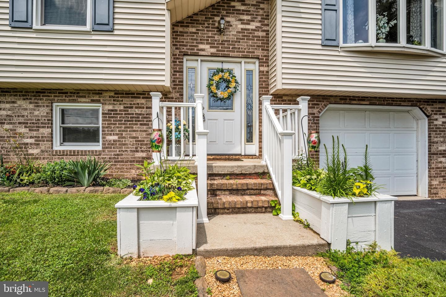 198 Glenville Road photo 2