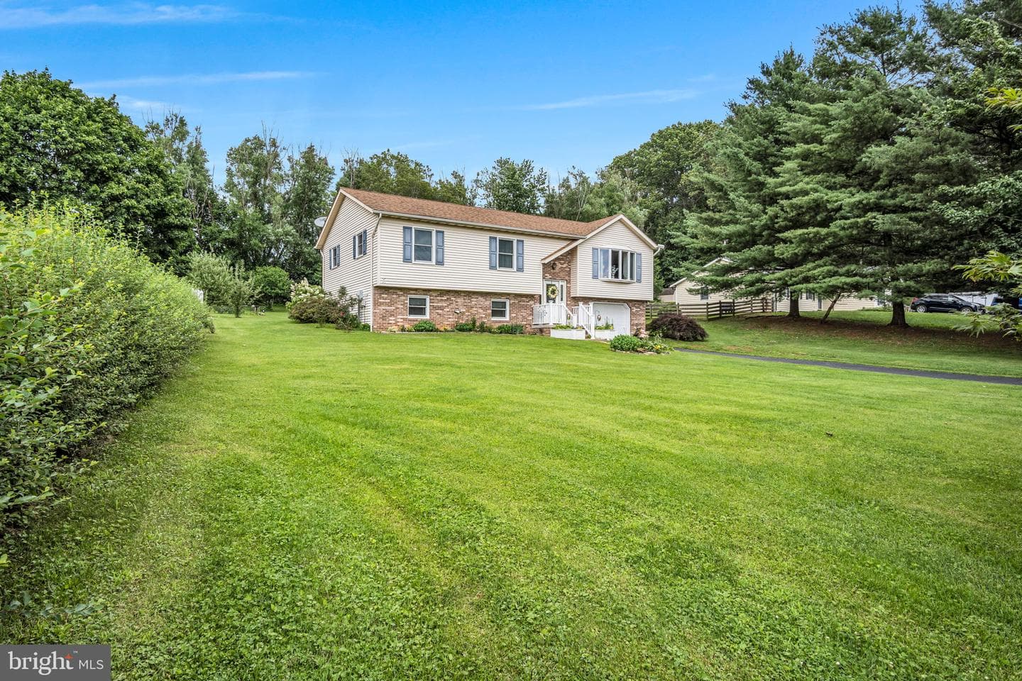 198 Glenville Road photo 32