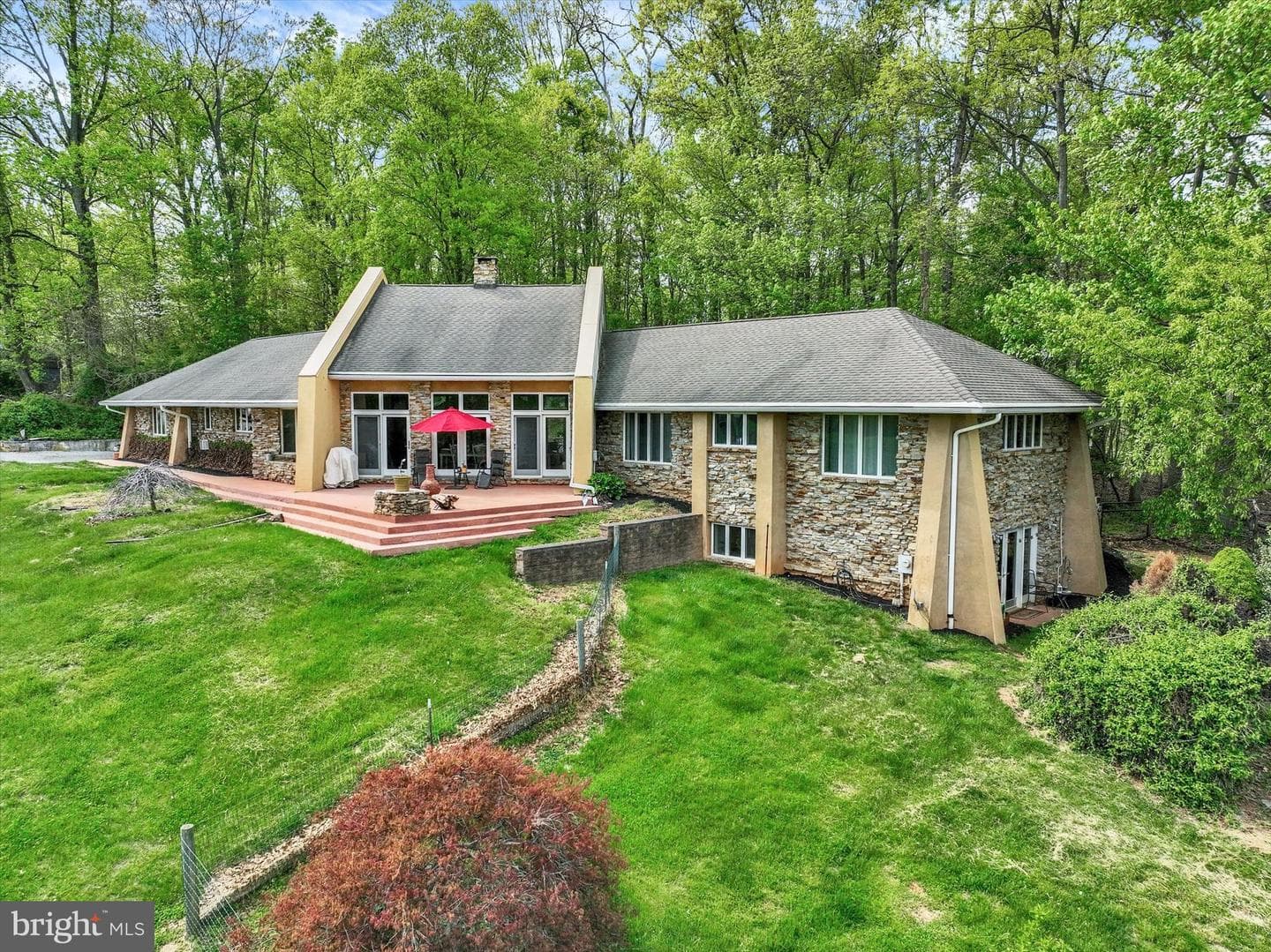 8272 Woodbine Road, Airville