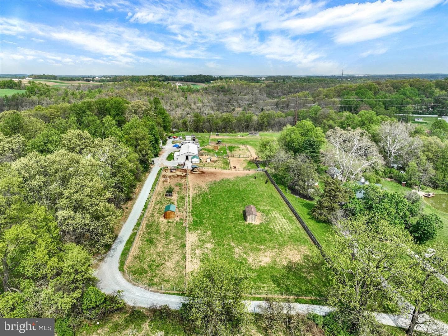 8272 Woodbine Road photo 35