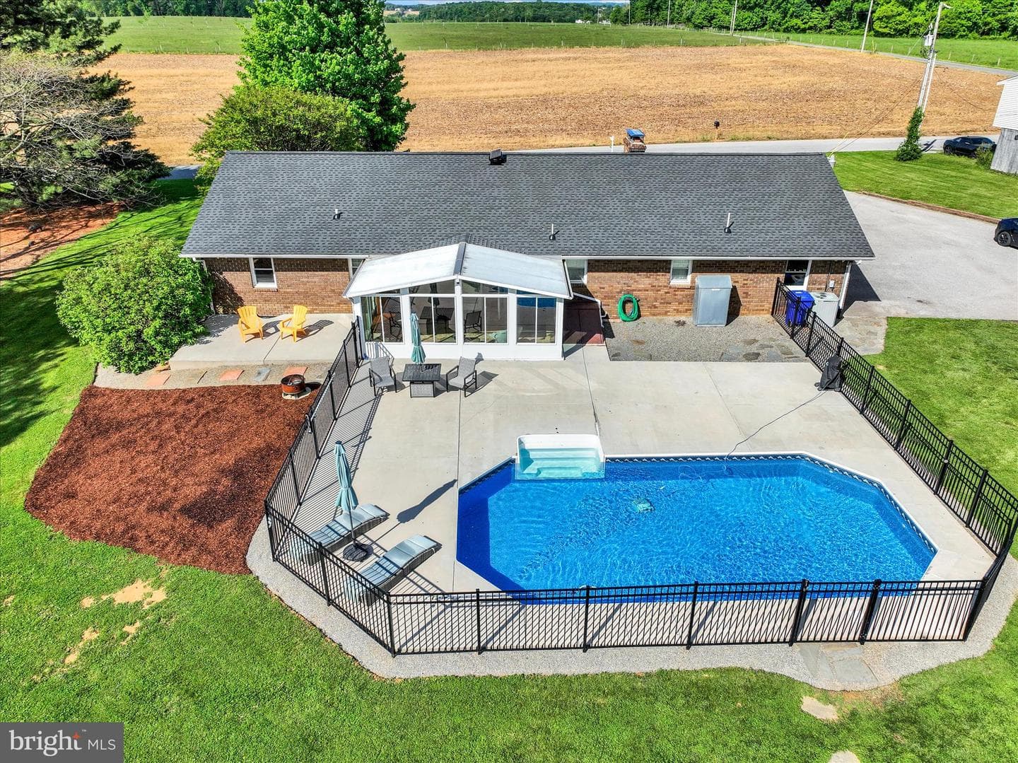 161 Keller Road photo 2