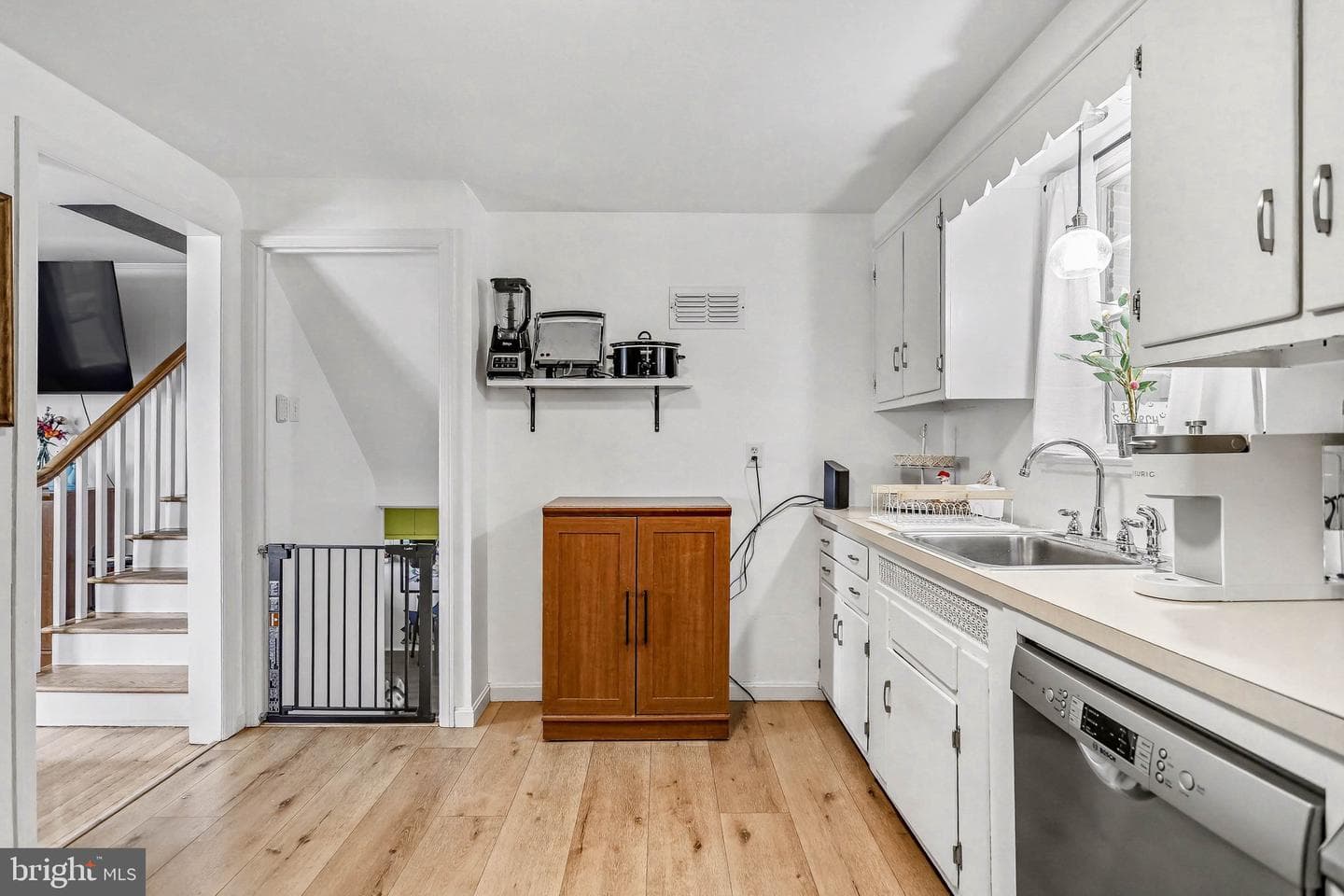 775 Carl Street photo 10